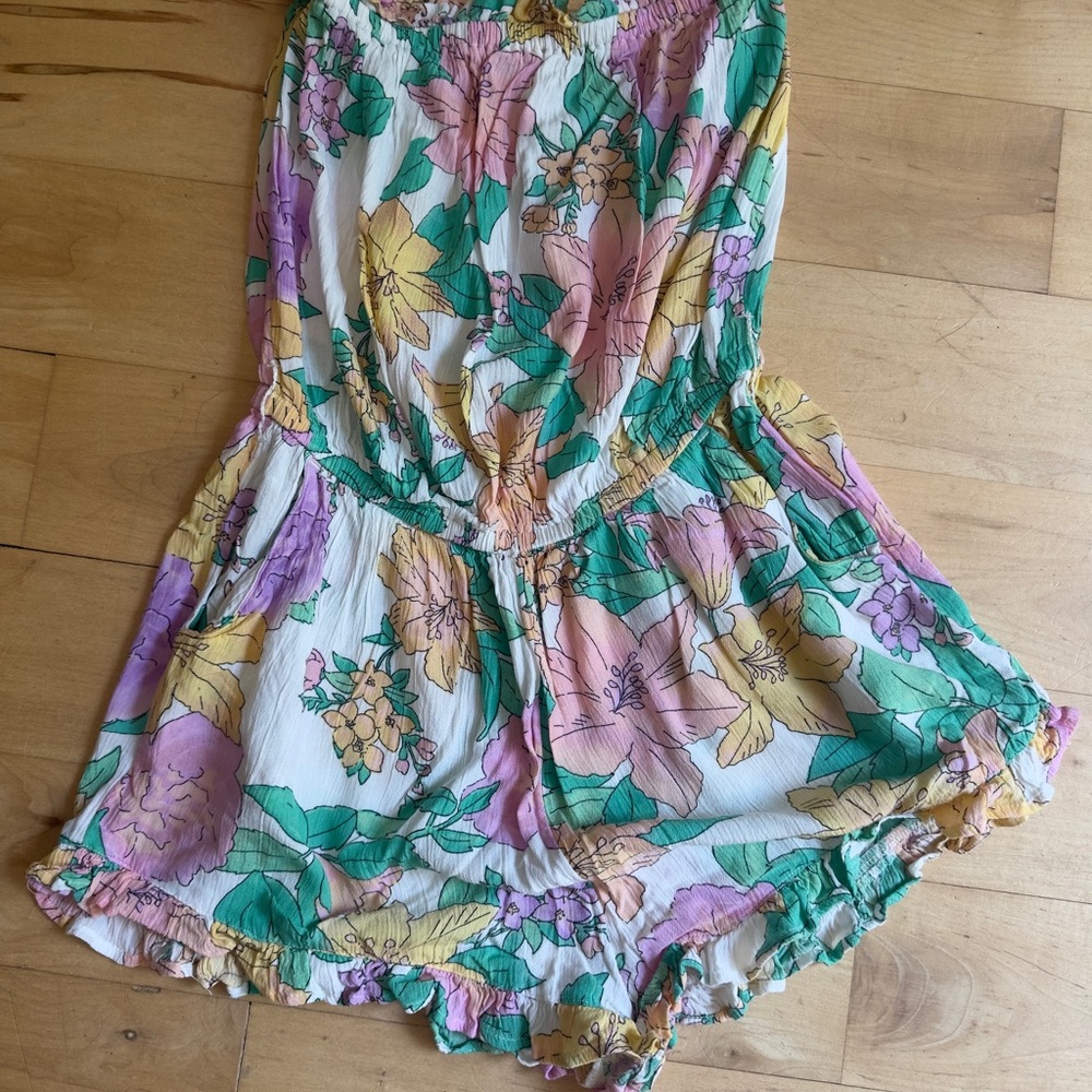 Floral Romper with Ruffle Hem